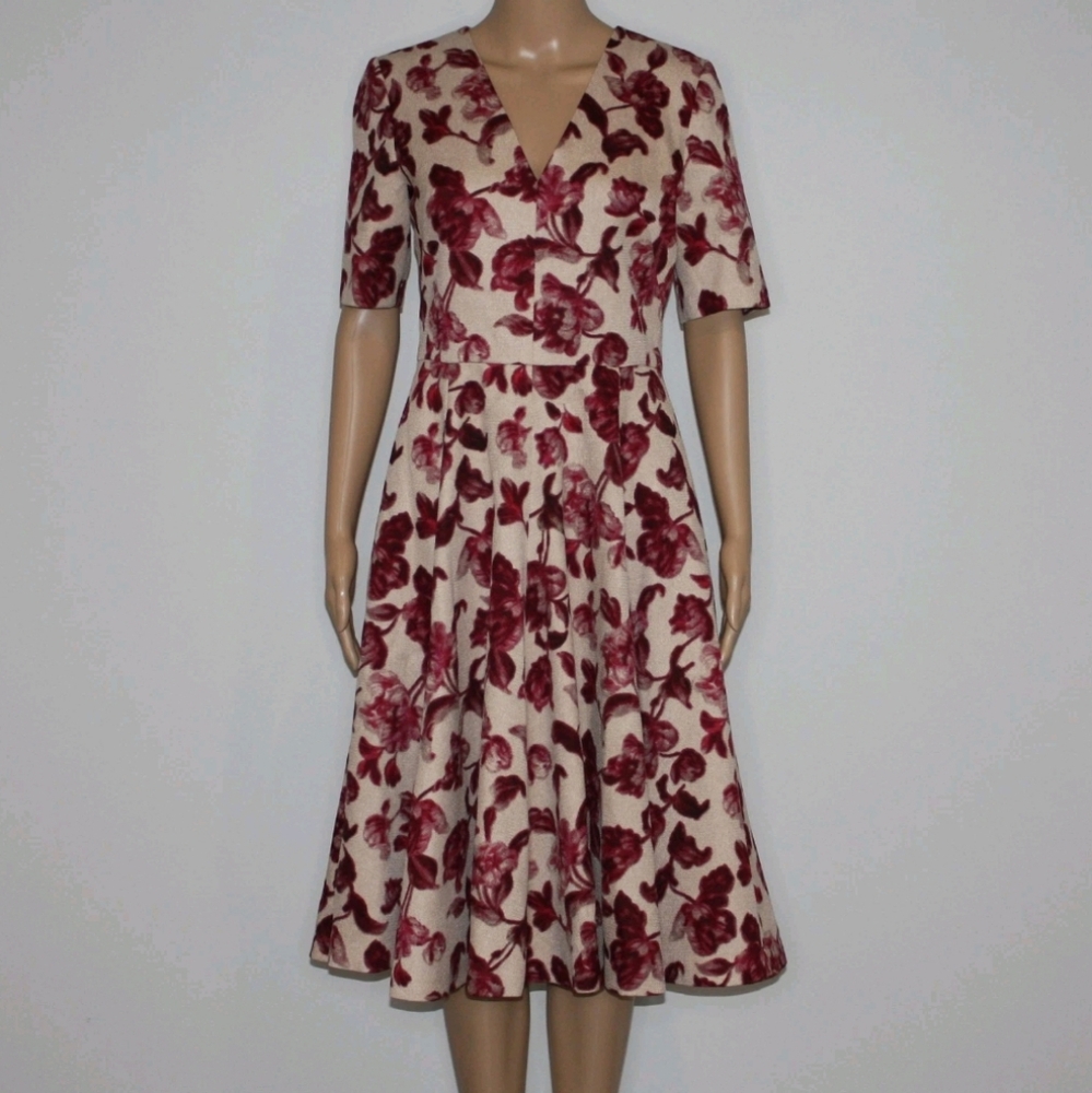 Gal Meets Glam Edith Floral Fit And Flare Midi Dress - Picture 6 of 13